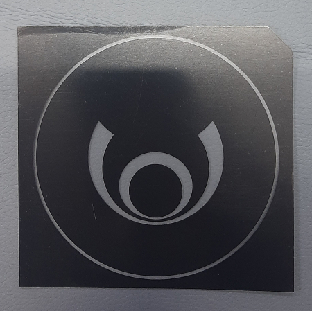 Наклейка с логотипом Tanzo D23